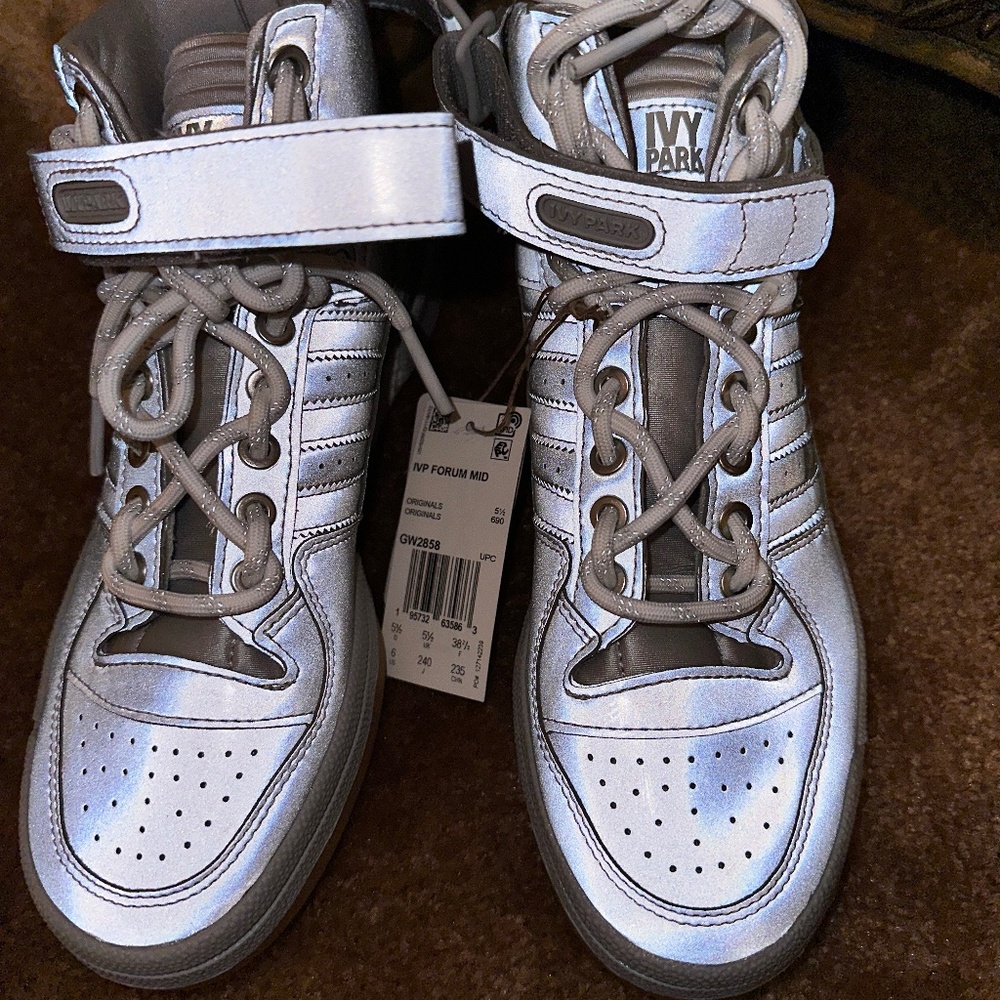 Ivy Park reflective sneakers Brand New Cut Big